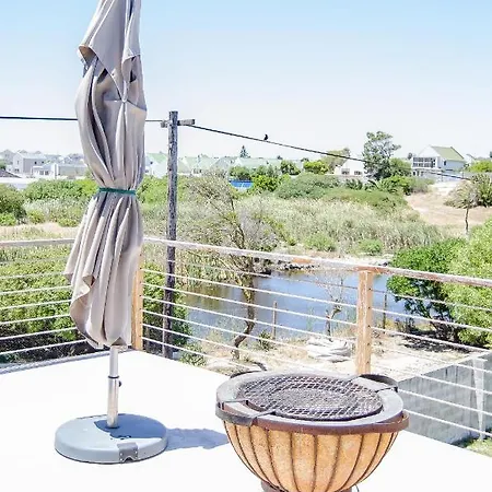 Red Bishop - Birds, Beach & Beauty Langebaan Exterior photo