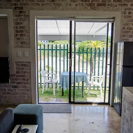 Red Bishop - Birds, Beach & Beauty Langebaan Exterior photo